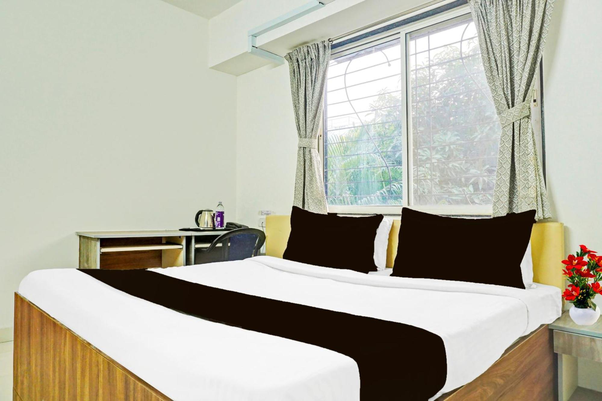 Super Collection O Baner Formerly Seven Hills Dapuri Экстерьер фото